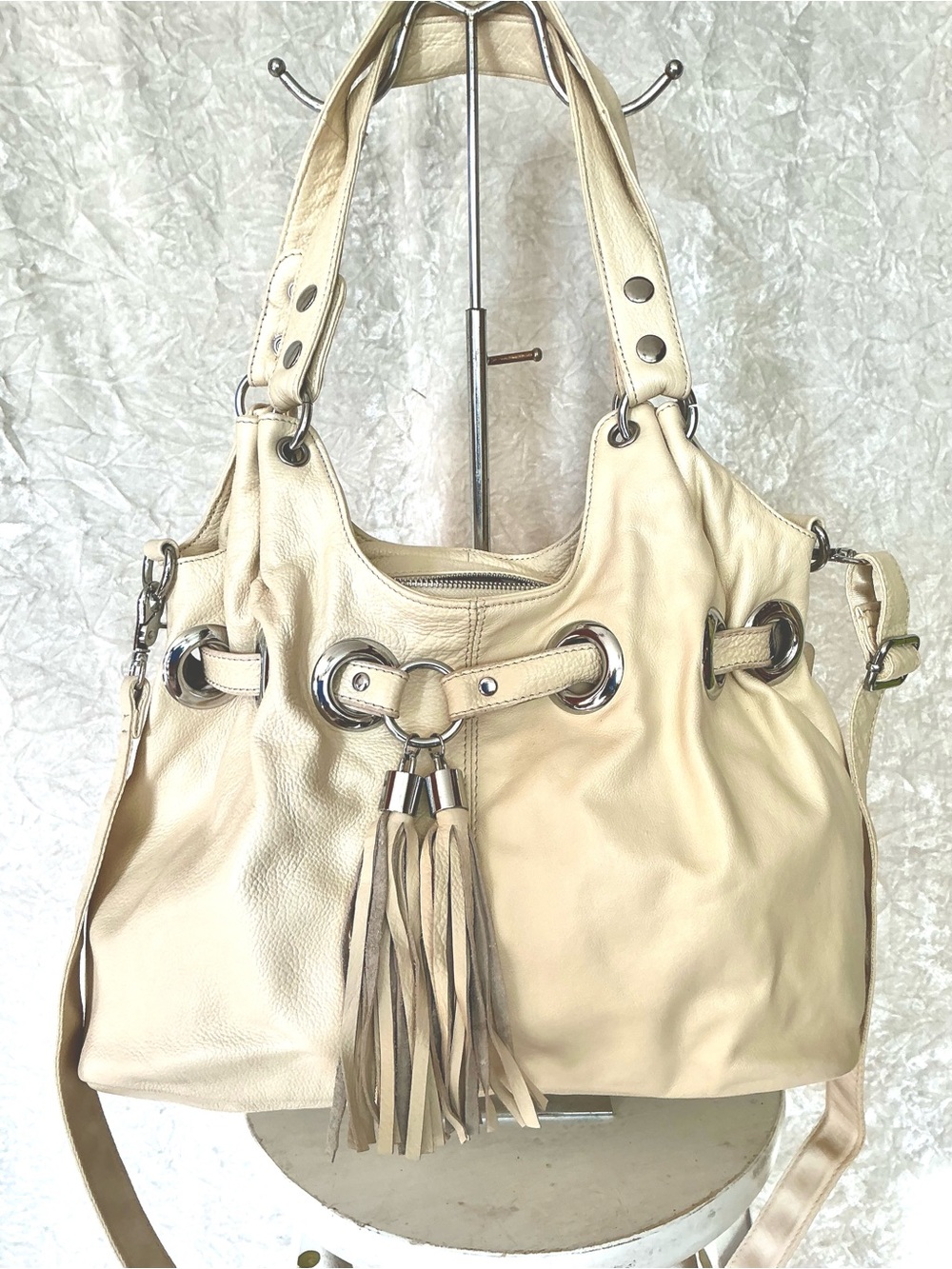 Cream Tassel Leather Shoulder Bag - Women
